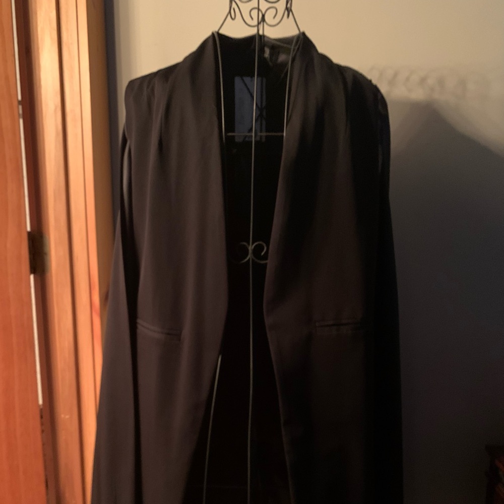 Women’s Black long Cape - XL